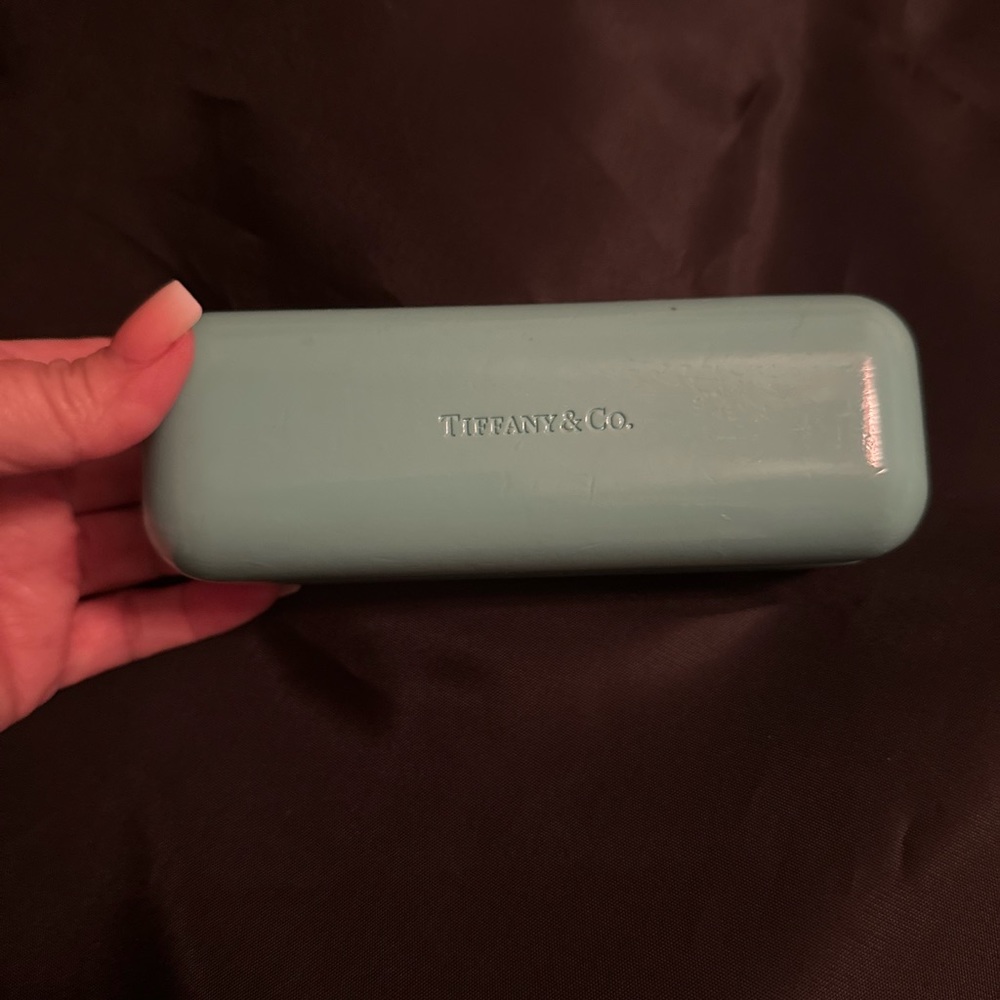 Eye glass case